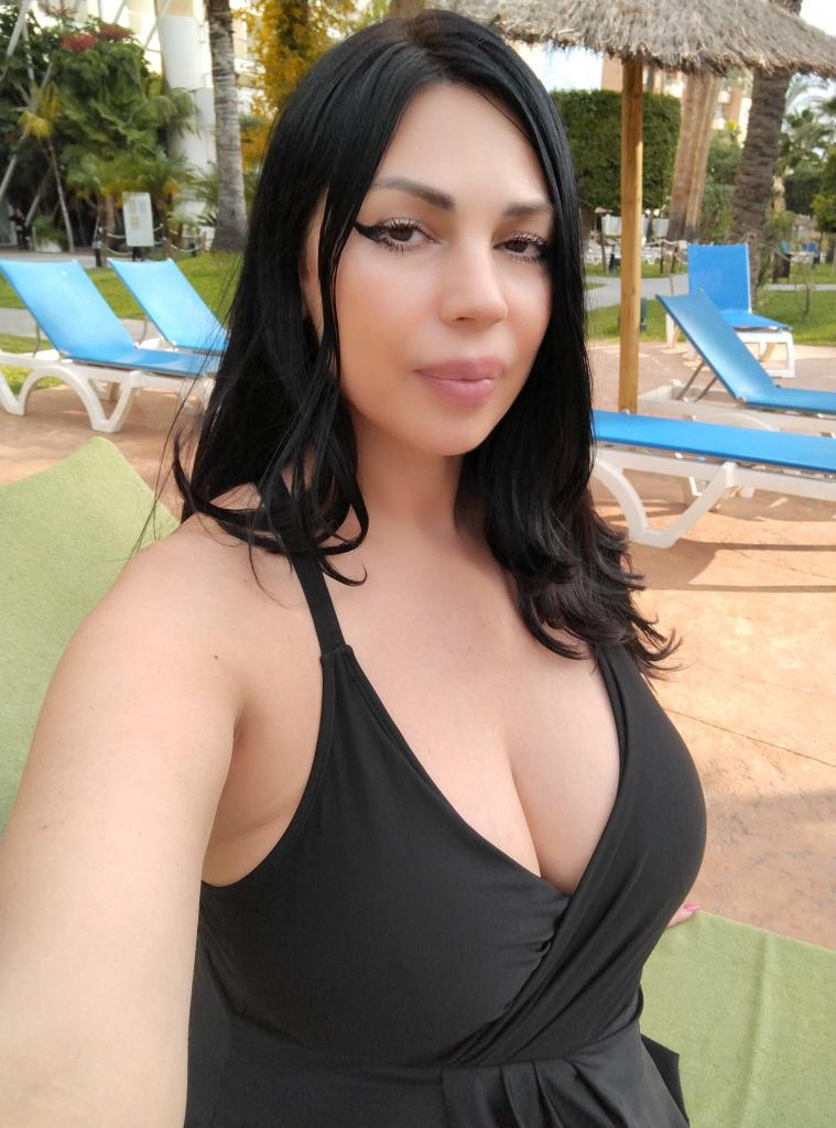 Chica busca chico en Alicante: 