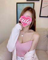 614776939: Chica busca chico en Barcelona