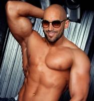 634693841: Chico busca chica en Sevilla