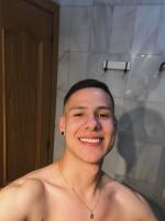 662632064: Chico busca chica en Sevilla