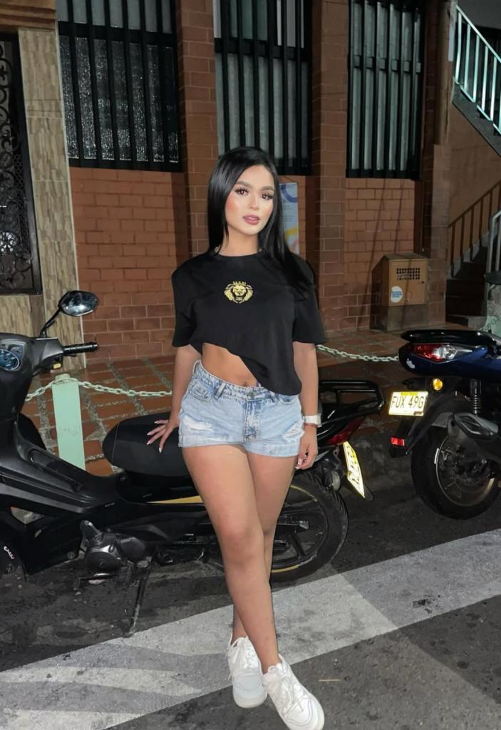 Chica busca chico en Murcia: 