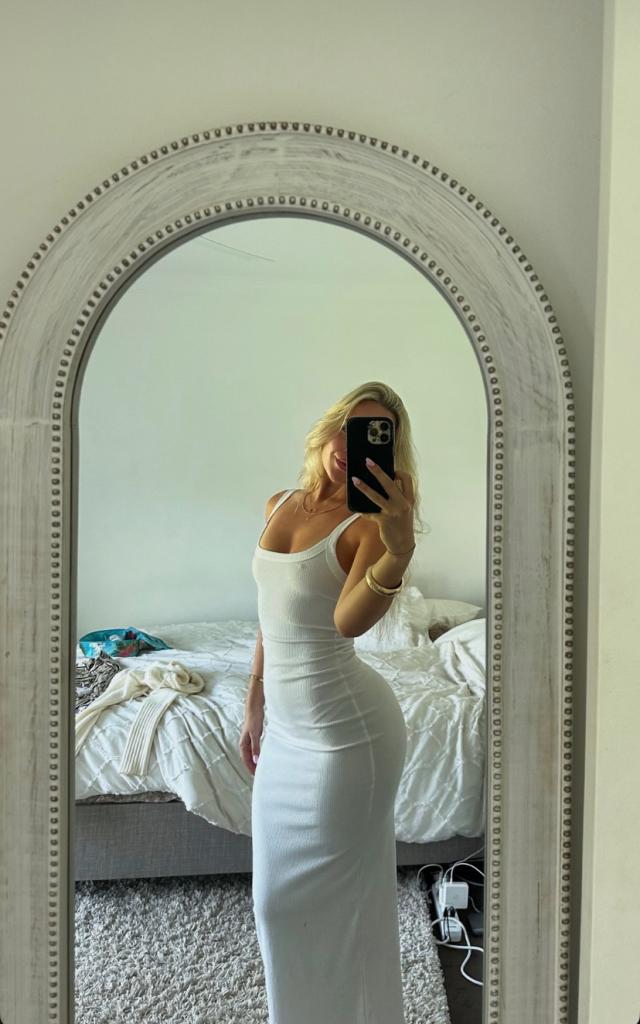 Chica busca chico en Melilla: 