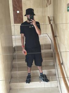 624675252: Chica busca chico en Madrid