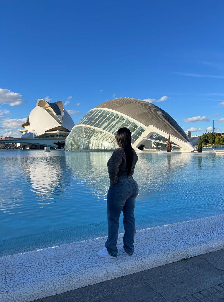 Chica busca chico en Alicante: 