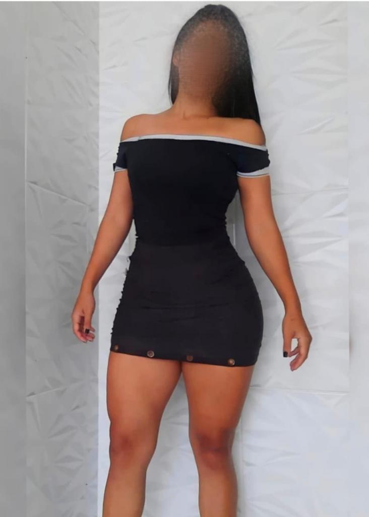 745008073: Chica busca chico en Murcia