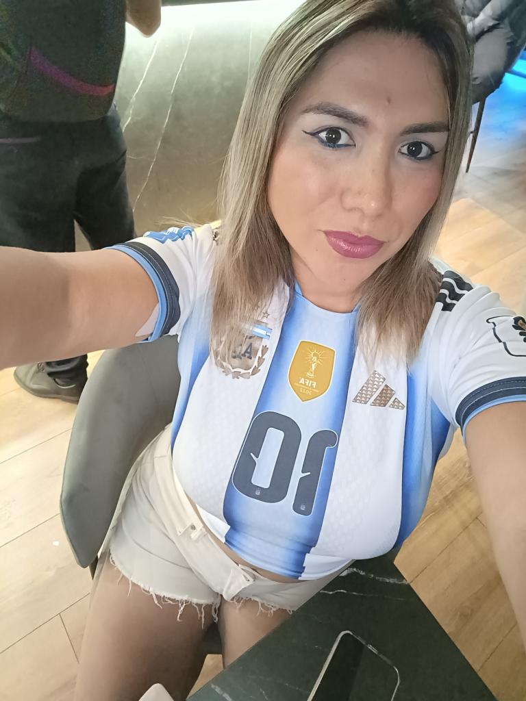 643504746: Travesti en Álava