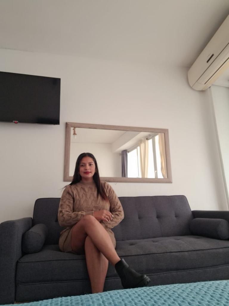 Chica busca chico en Ibiza: 