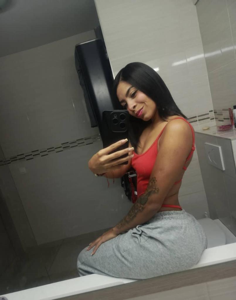 Chica busca chico en Alicante: 