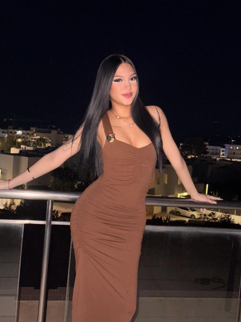 632526683: Chica busca chico en Ibiza