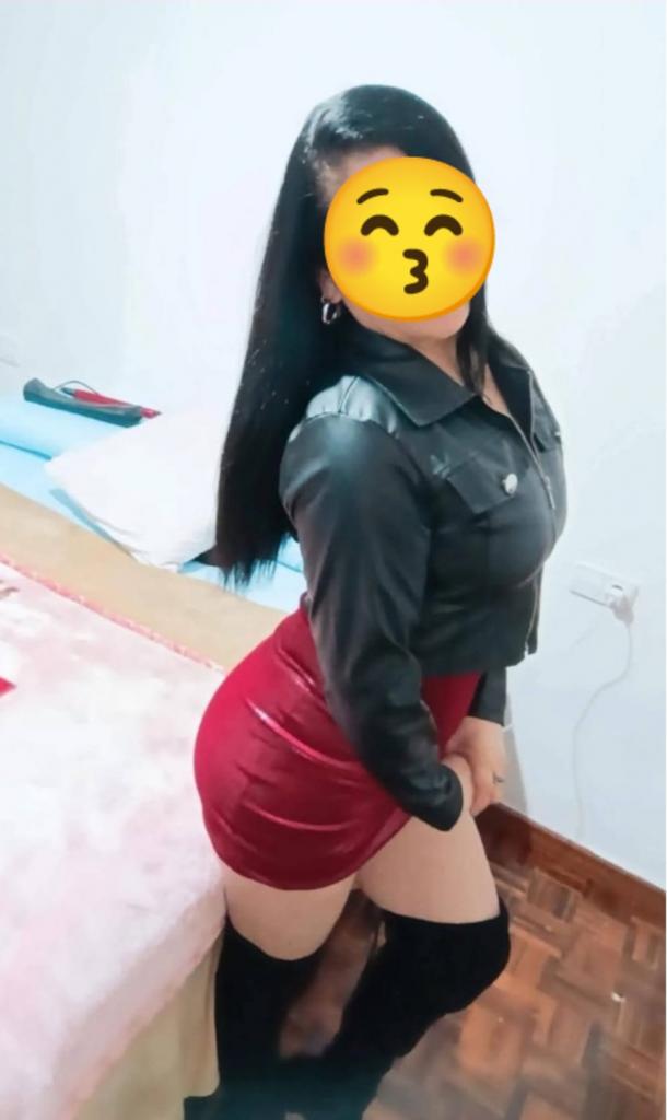 Chica busca chico en Granada: 