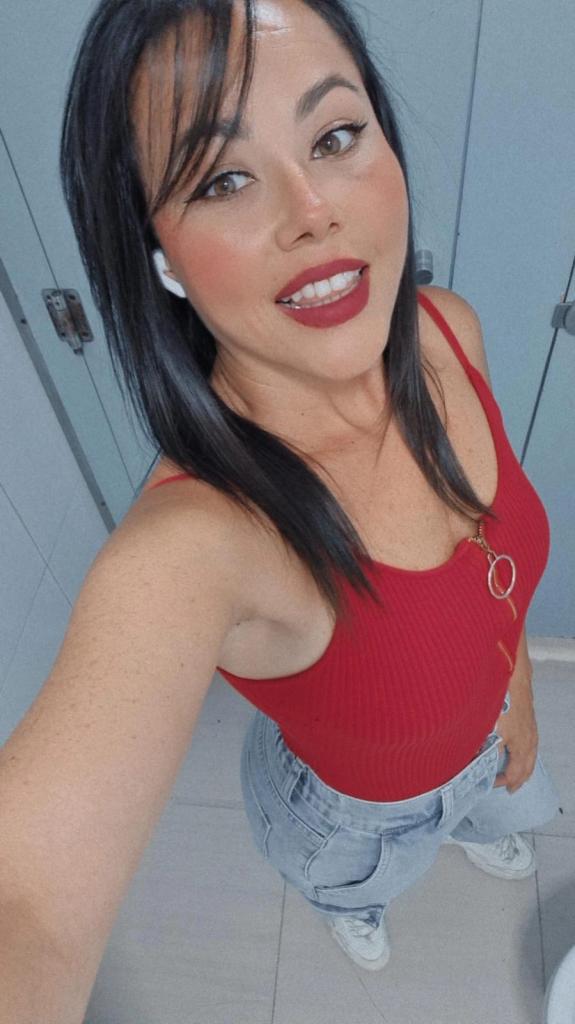 647210209: Chica busca chico en Valencia