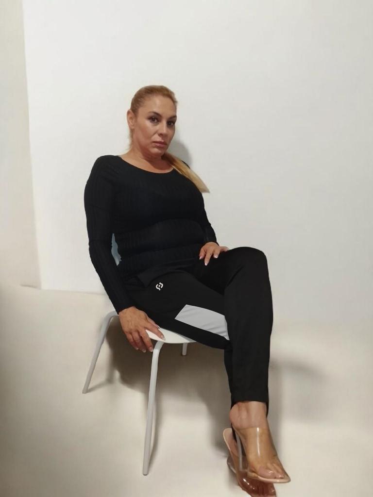 Chica busca chico en Alicante: 
