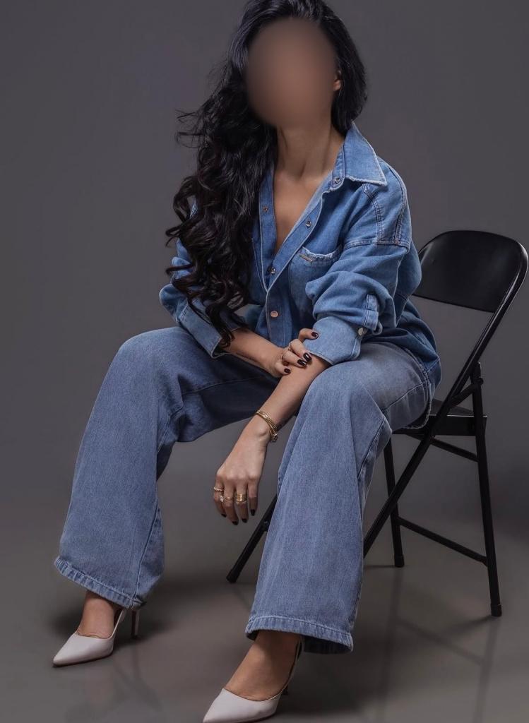 624906764: Chica busca chico en Zaragoza
