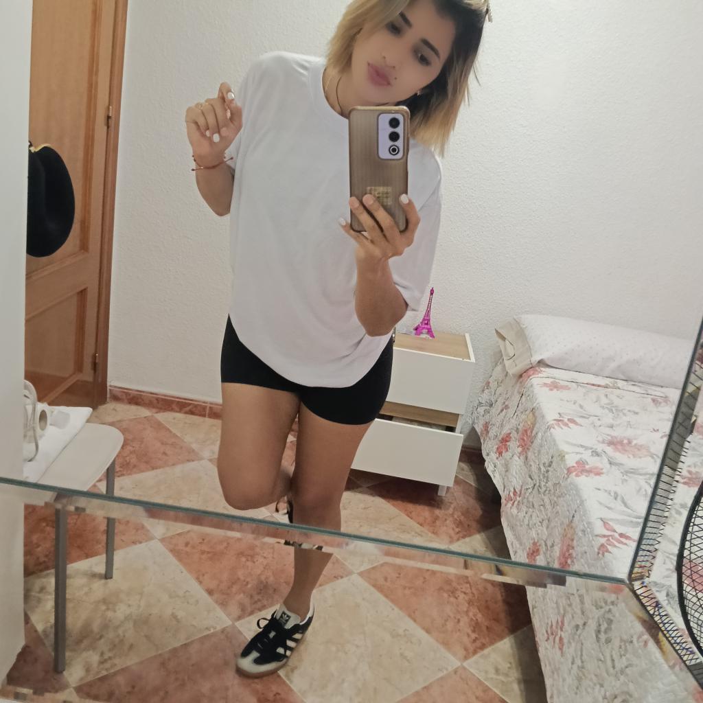 Chica busca chico en Murcia: 