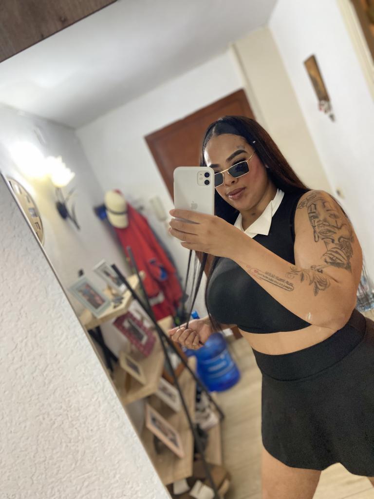 613898305: Chica busca chico en Alicante