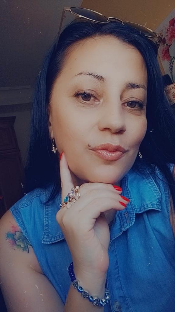 Chica busca chico en Asturias: 