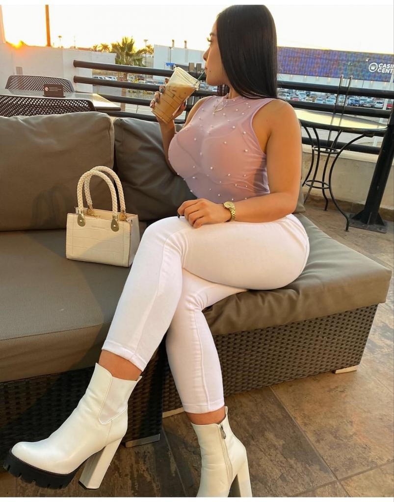 632876400: Chica busca chico en Mallorca