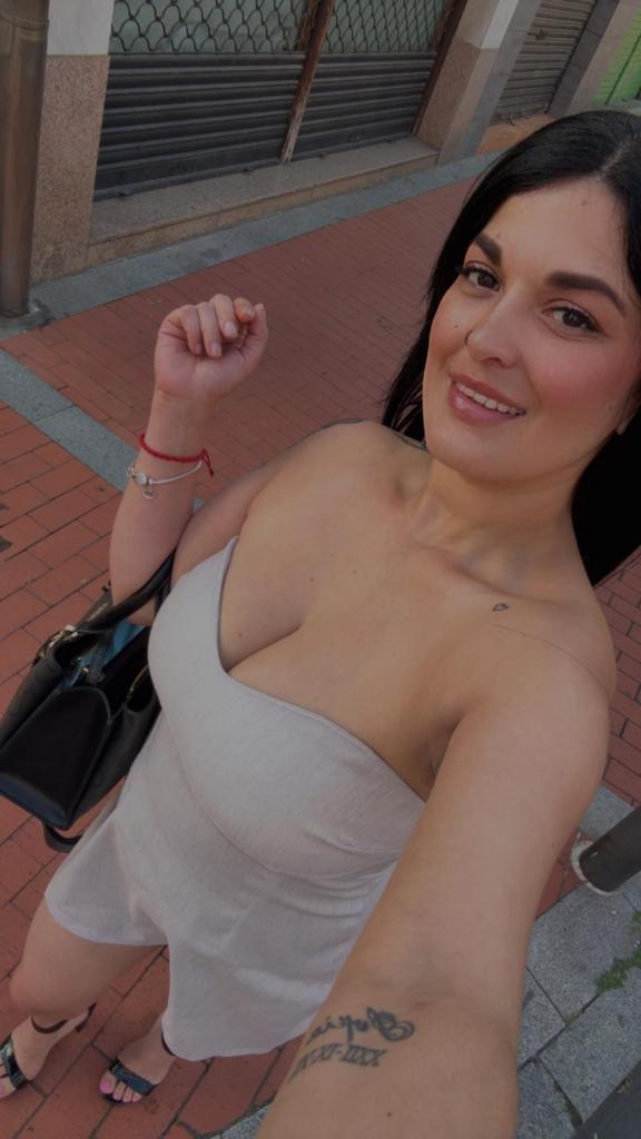 Chica busca chico en Cantabria: 