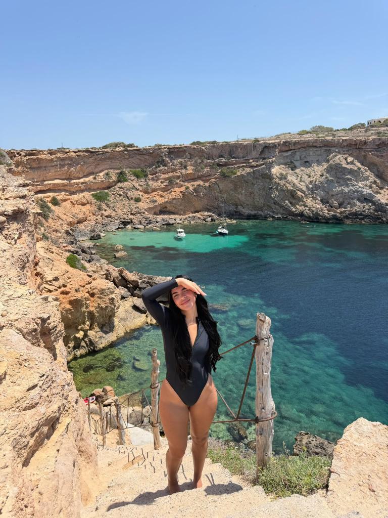665422674: Chica busca chico en Gerona
