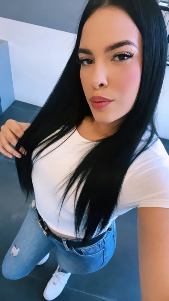631752136: Chica busca chico en León