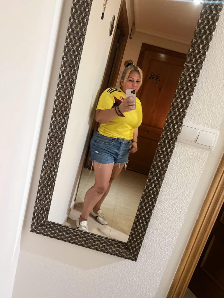 Chica busca chico en Murcia: 