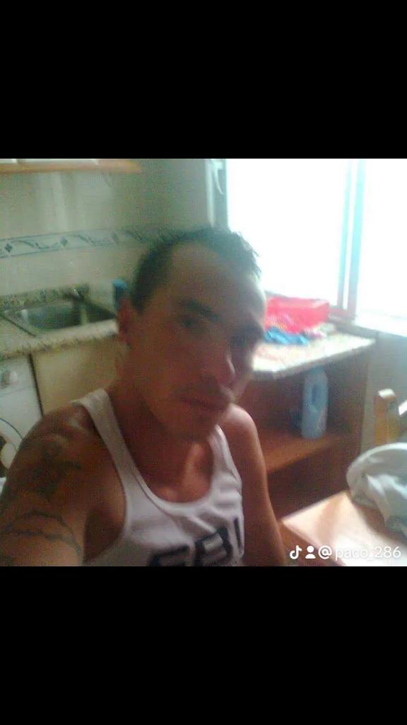 641113124: Chico busca chica en Zaragoza