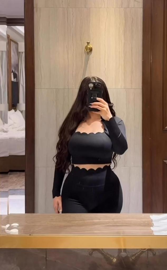 664298525: Chica busca chico en Murcia