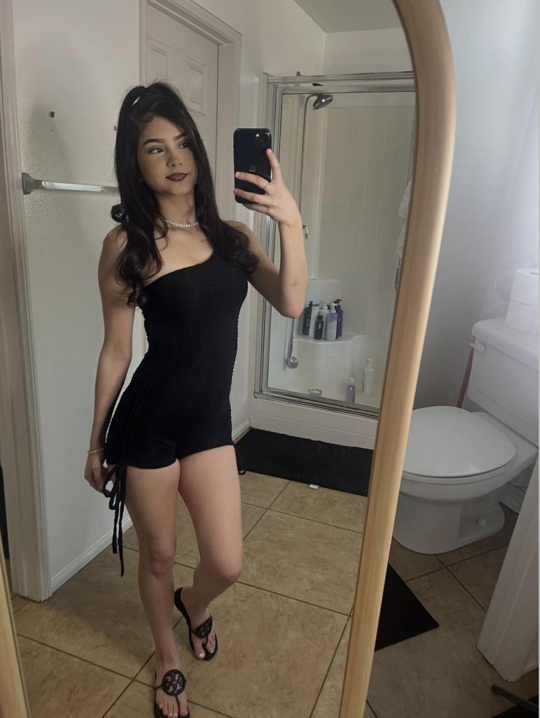 742049945: Chica busca chico en Pontevedra