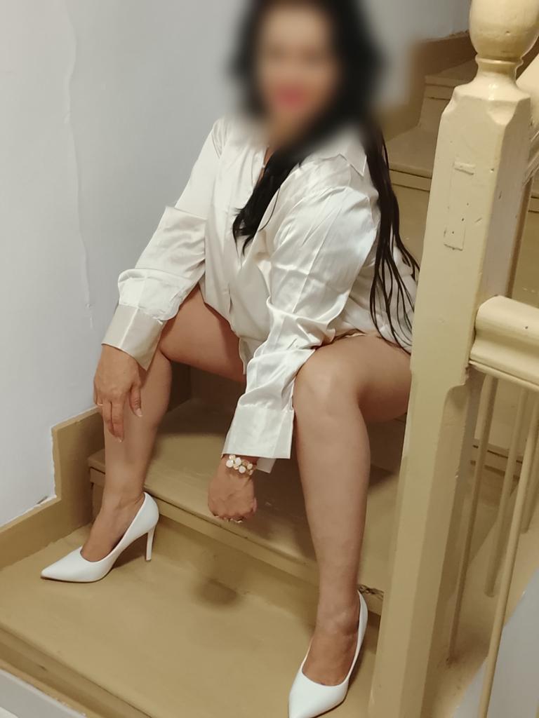 639668235: Chica busca chico en La Rioja