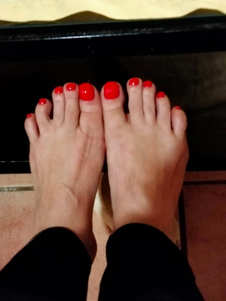 634103232: Chica busca chico en Menorca