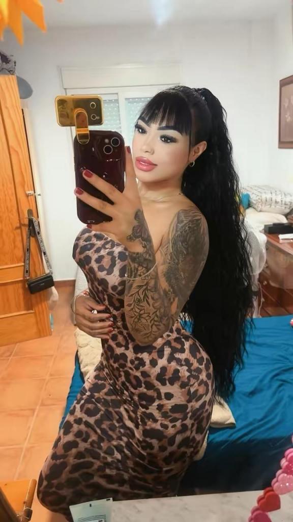 Chica busca chico en Cádiz: 