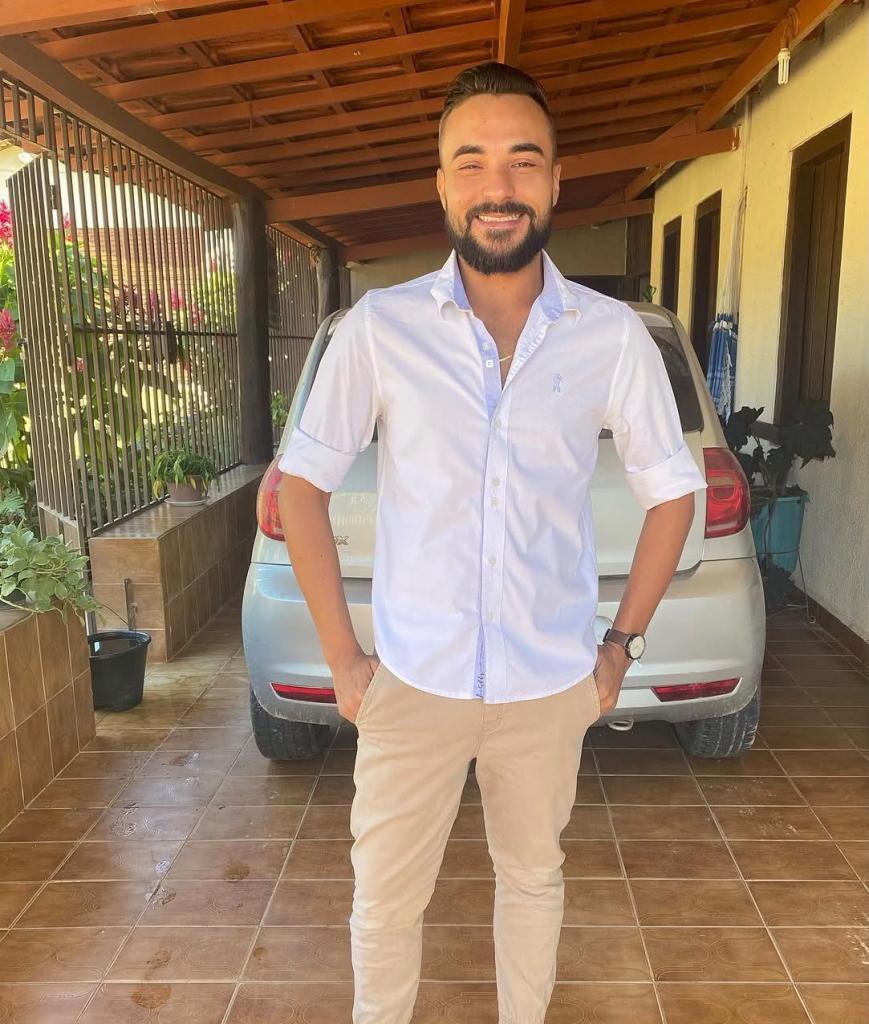 631468107: Chico busca chica en Murcia
