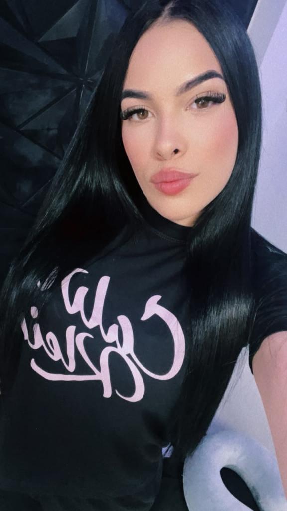 631752136: Chica busca chico en León