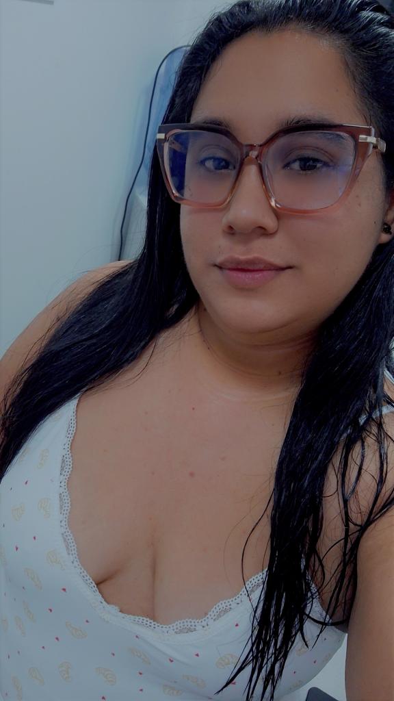 603210862: Chica busca chico en Madrid