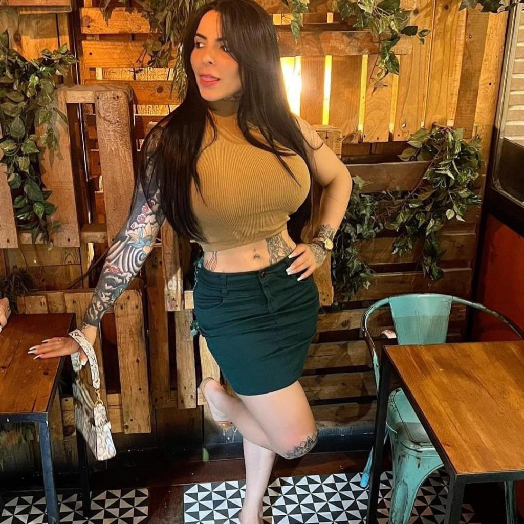 631747425: Transexual en Valencia