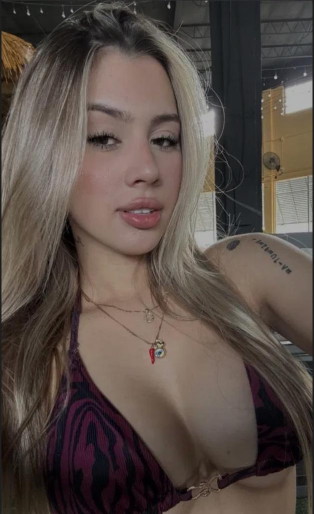 Chica busca chico en Ibiza: 