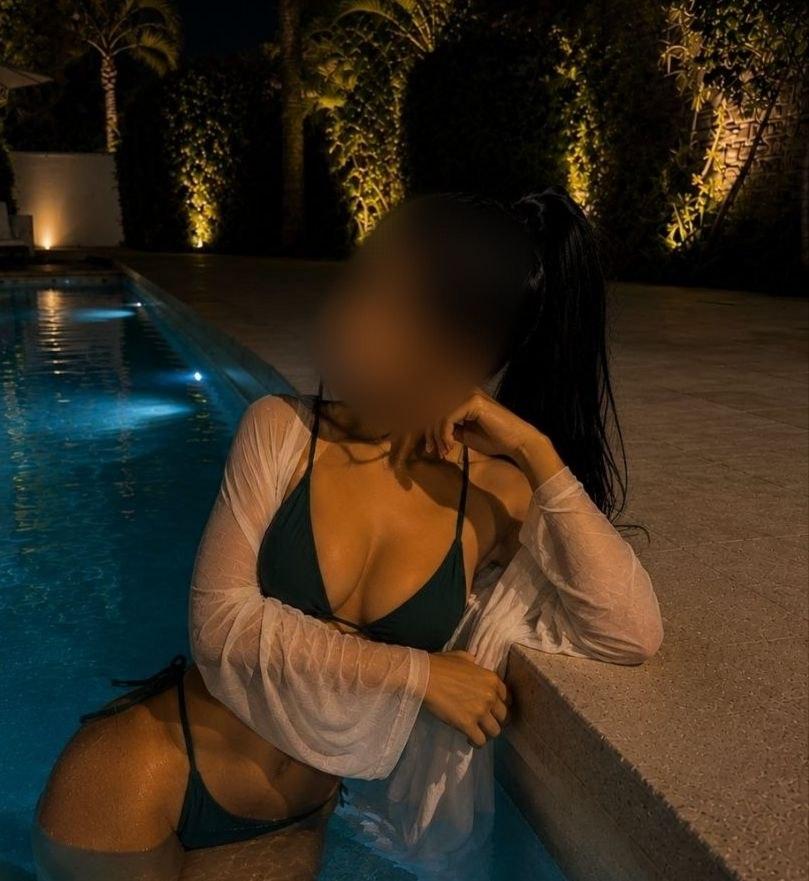 Chica busca chico en Zaragoza: 