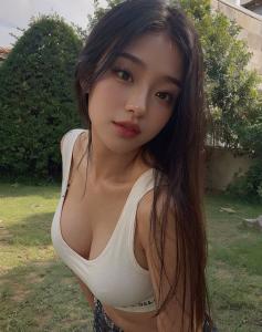 658552545: Chica busca chico en Madrid