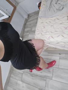 643661557: Chica busca chico en Valencia