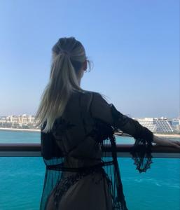 613852388: Chica busca chico en Alicante