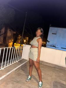 602535040: Chica busca chico en Gerona