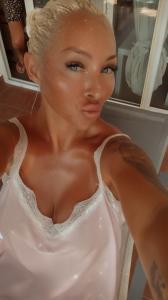 613923830: Chica busca chico en Alicante