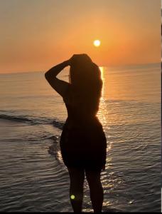 621093611: Chica busca chico en Granada