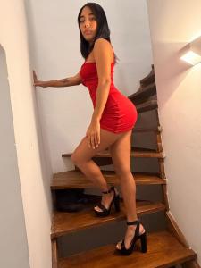 641762758: Chica busca chico en Madrid