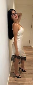 690695843: Chica busca chico en Barcelona