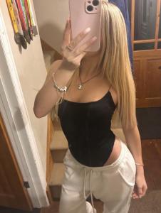 637292900: Chica busca chico en Málaga