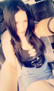 617969907: Chica busca chico en Málaga