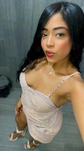 617969907: Chica busca chico en Málaga