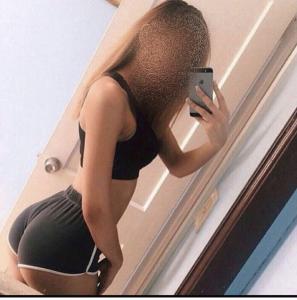 624775654: Chica busca chico en Murcia