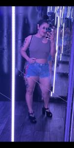 698617781: Chica busca chico en Madrid